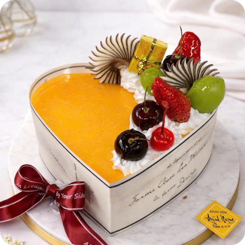 BÁNH KEM TIRAMISU TRÁI TIM